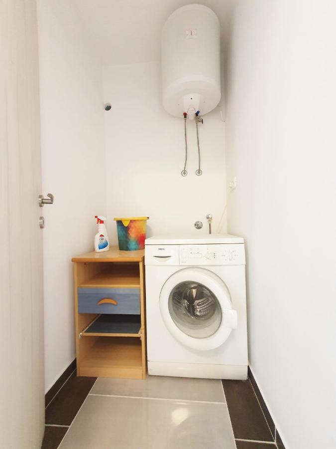 Apartmani Daniela Murter Zewnętrze zdjęcie